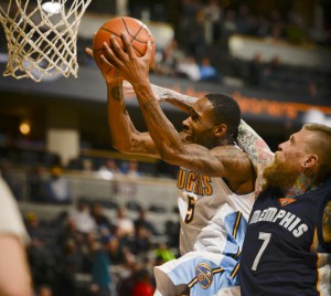 Denver Nuggets forward Will Barton (5) gets fouled by Memphis Grizzlies forward Chris Andersen (7) as he drives t the basket February 29, 2016 at Pepsi Center. (John Leyba, The Denver Post)