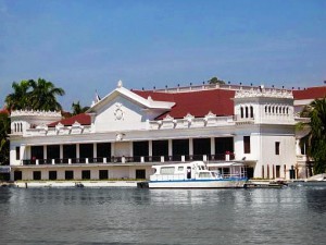 Malacanang_palace_view