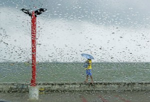 rainy-day-storm-wind-typhoon