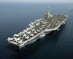 300px-USS_John_C._Stennis,_2007May11