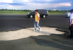 NAIA-runway