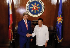 John-Kerry-and-Pres-Duterte