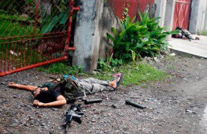 6-dead-as-police-raid-Espinosas-house-in-Leyte-Inquirer-Visayas-300x195