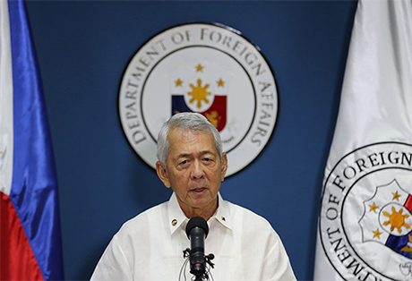 菲律宾外交部长雅赛（图）在华盛顿表示，常设仲裁法院针对南海案所作的仲裁结果，将是菲律宾政府处理南海争议时「毫不妥协」的依据。