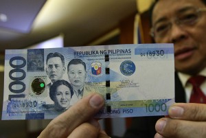 201216_duterte-banknotes_01_romero