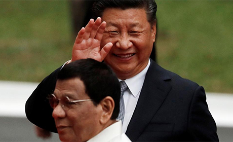 图为中国国家主席习近平2018年11月20日访问菲律宾。