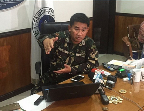 菲律宾南部惊传有士兵开枪滥射传出6死9伤，不过军方表示开枪的凶嫌并无其他不良纪录，因此将再确认事故起因。（图自twitter）